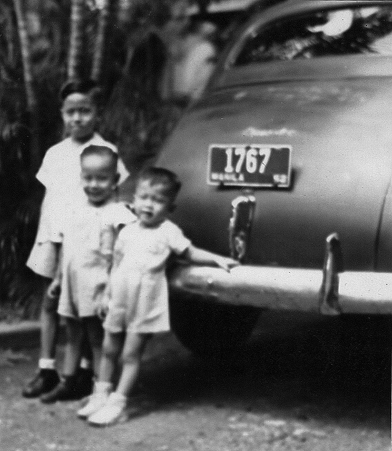 three boys car – 2